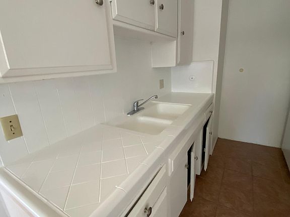 2nd image of 6536 La Mirada Ave #304A