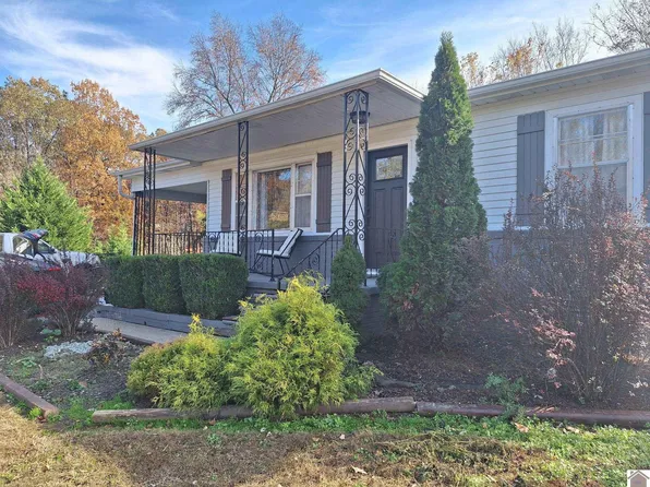 137 Ridge Rd, Grand Rivers, KY 42045