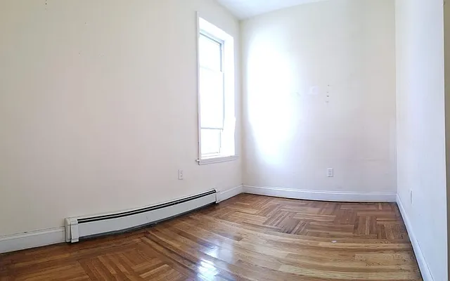 Rented by Zjama Realty Corp | media 5