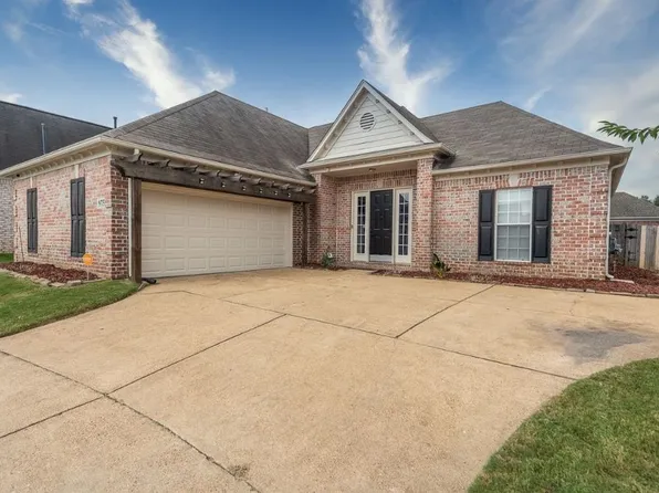 975 Misty Birch Ln, Cordova, TN 38018