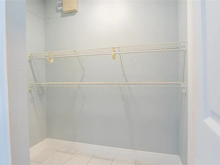 136 Seneca Point Trl — Photo 13
