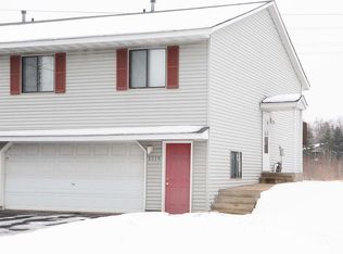 3119 Bellaire Ave N, Maplewood, MN 55109