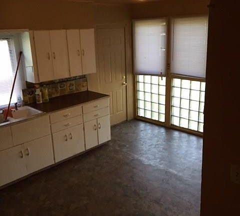 3rd image of 3222 N Guilford Ave