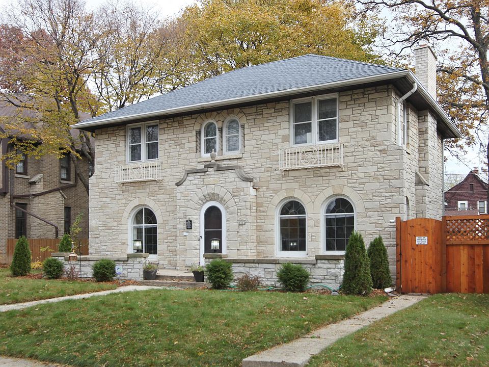 2nd image of 3364 N 51st Blvd