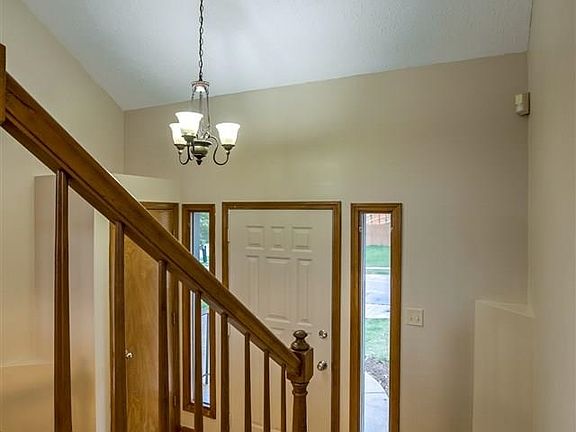 3rd image of 5123 N 129th St
