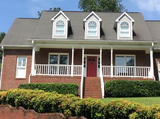 1146 Saddlebrook Rd, Birmingham, AL 35210