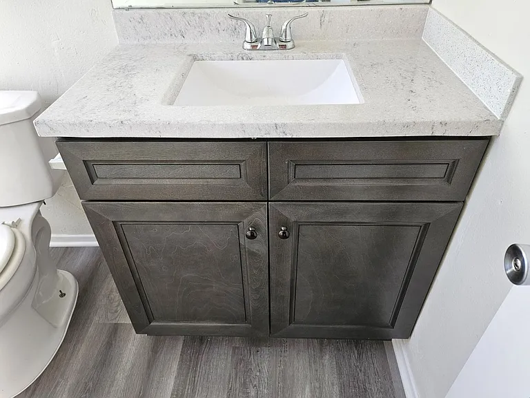 8737 Burnet Ave #17 — Photo 9