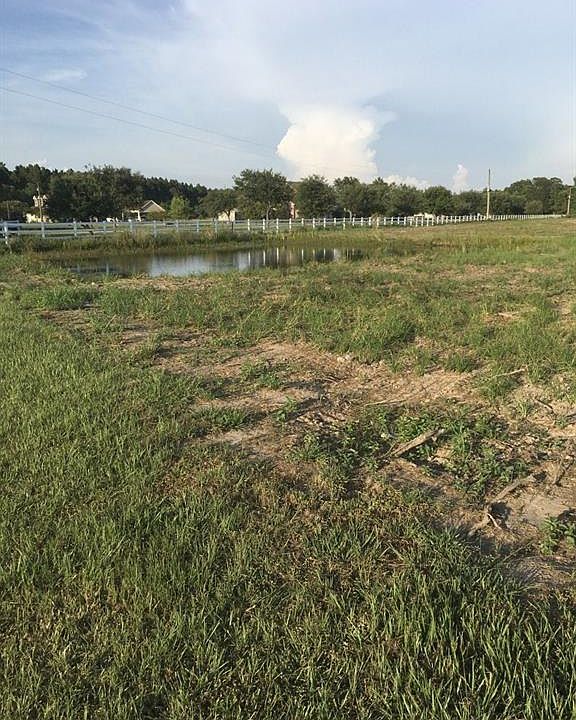 2nd image of 330 Highway 165
