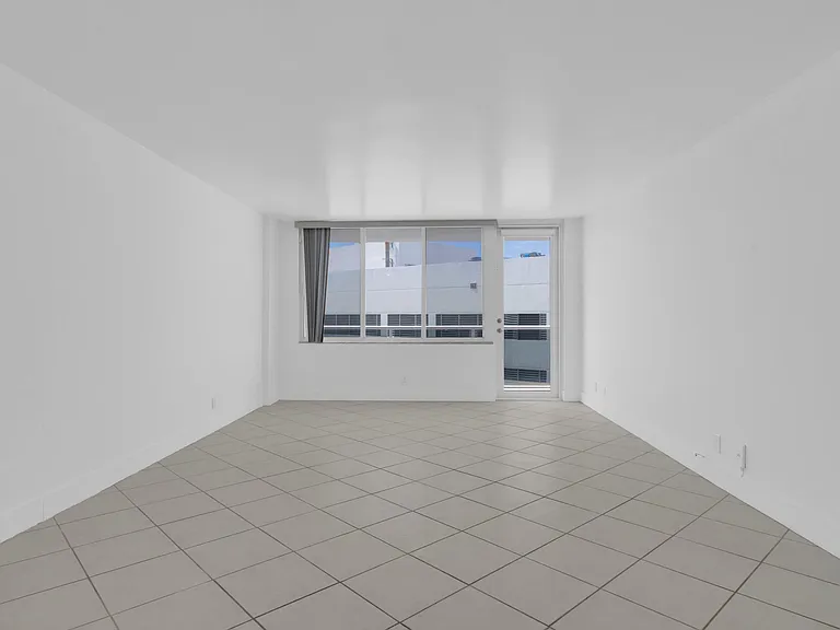 3725 S Ocean Dr #1215 — Photo 13