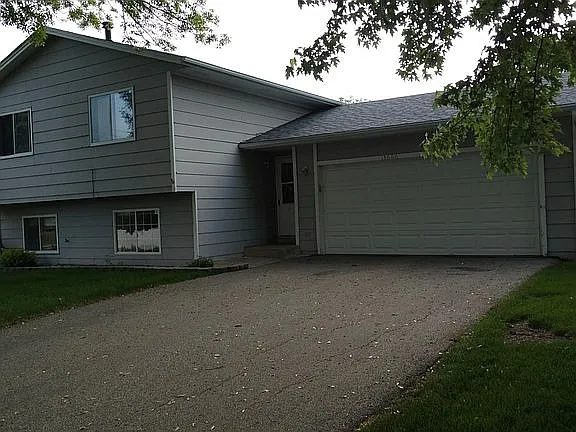 4 Bedroom Single Family Home — Photo 1