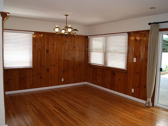 5th image of 7661 Chisholm Ave