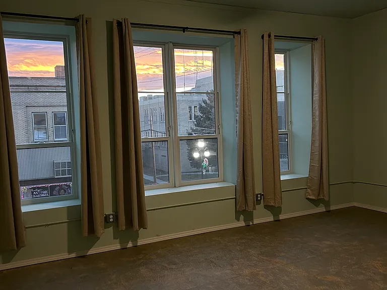 Bedroom #1