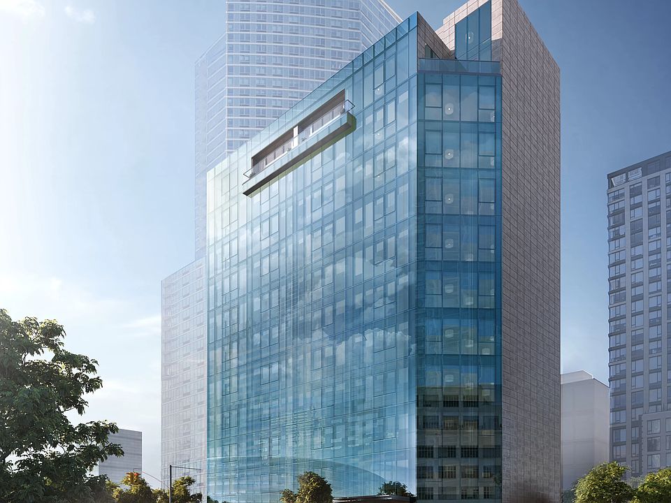 1st image of 5 Court Sq APT 9F