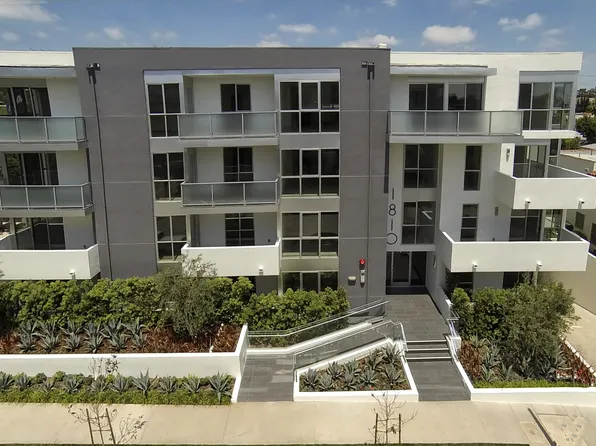 1810 Selby Ave APT 303, Los Angeles, CA 90025