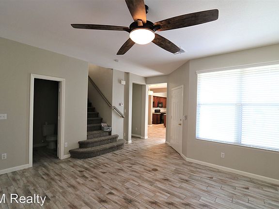 3rd image of 8947 College Green St