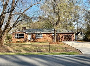 6968 Cedar Square Rd, Archdale, NC 27263