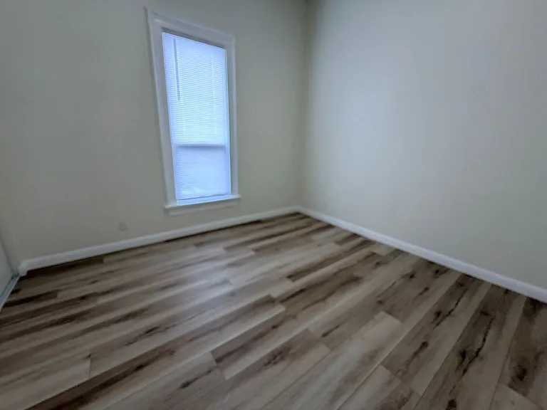 1115 7th Ave #4 — Photo 9