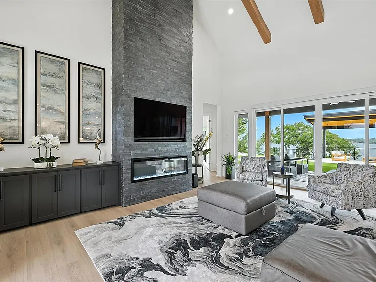 123 Heavens Rd — Photo 8