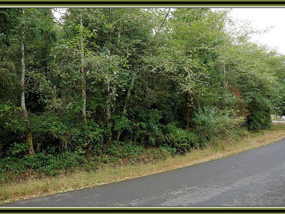 2nd image of 304 Lake Bay Loop SE
