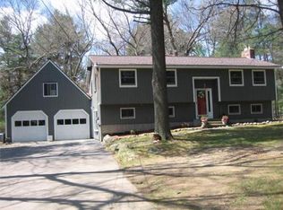 381 Chestnut St, Wrentham, MA 02093