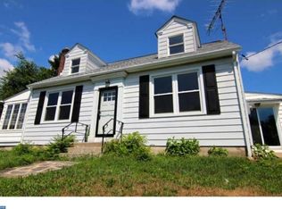 221 High Rd, Pottsville, PA 17901