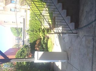 2822 43rd St, Long Island City, NY 11103
