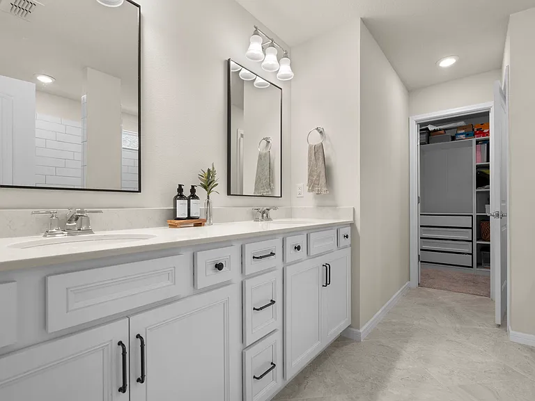 21051 Monza Loop — Photo 22