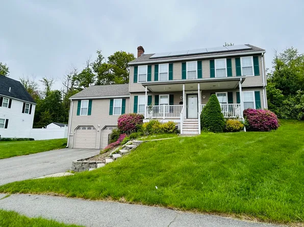 35 Fox Meadow Dr, Worcester, MA 01602