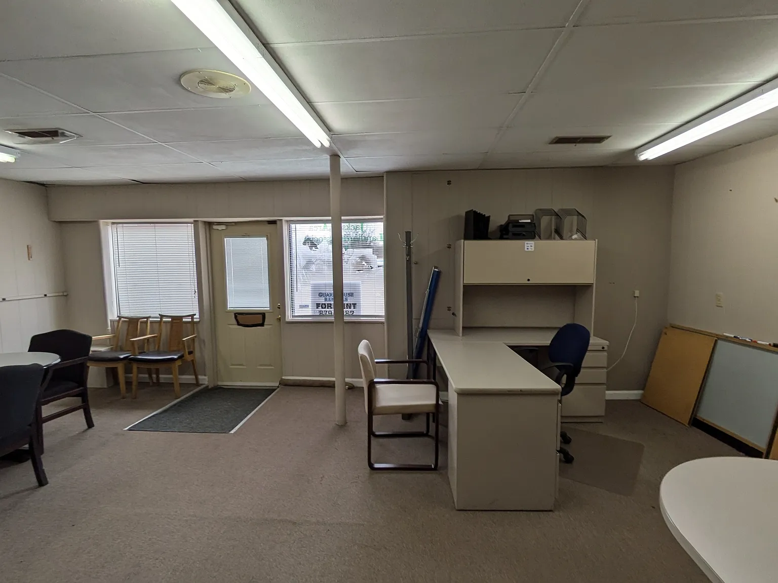 1212 First St - - 1 — Photo 3