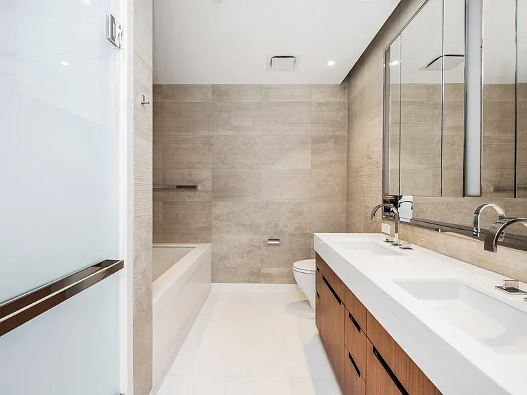 1 W End Ave #14J — Photo 7