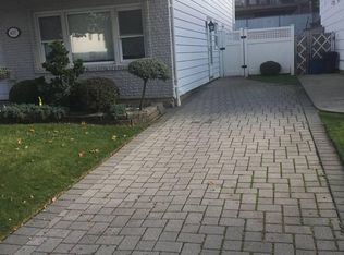 407 Woolley Ave, Staten Island, NY 10314