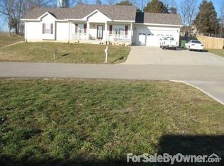320 Grandview Dr, Farmington, MO 63640