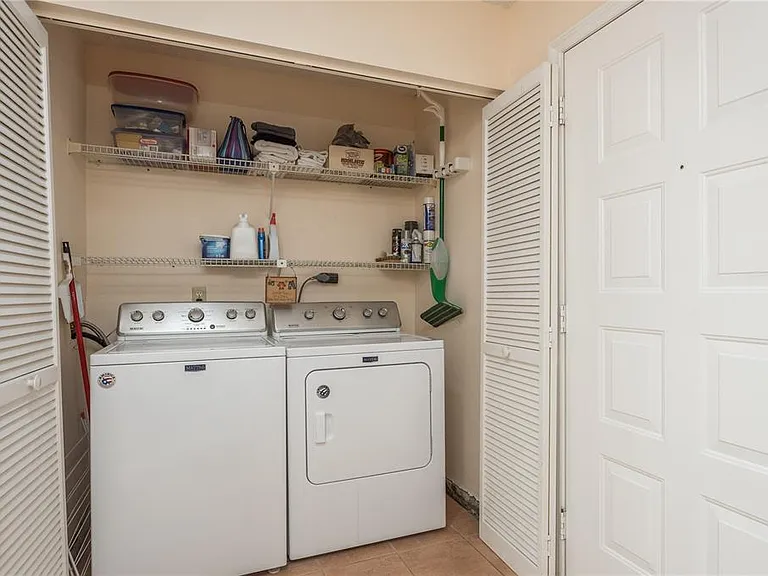 2713 Countryside Blvd #108 — Photo 18