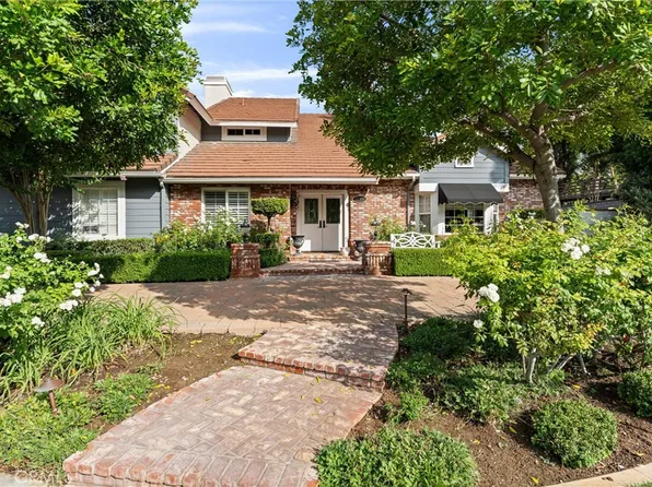 2271 Karendale Cir, Riverside, CA 92506