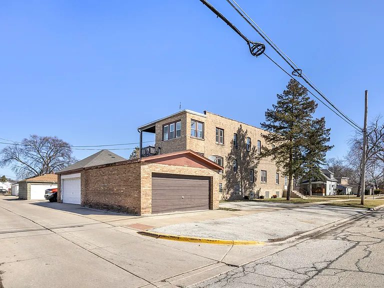 1846 S 15th Ave #5 — Photo 8