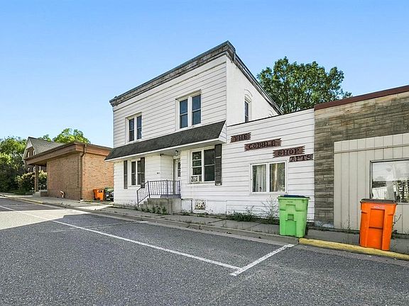 3rd image of 110 E 4th Avenue #1-3
