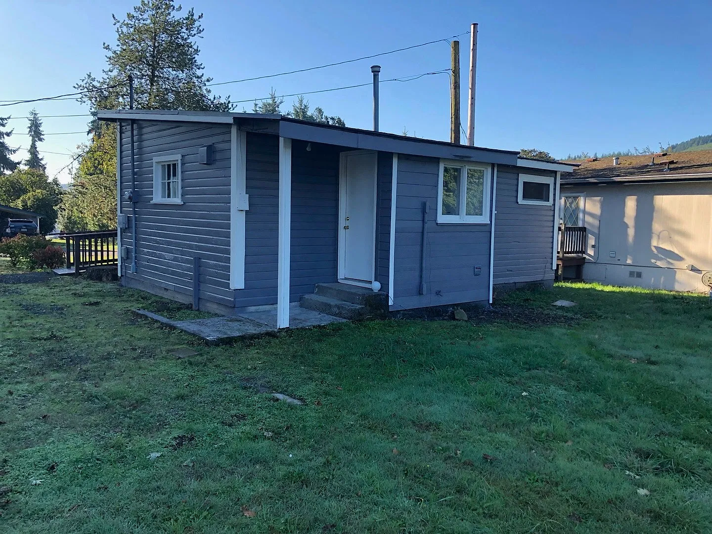 Deer Island Mobile Home Park — Photo 2