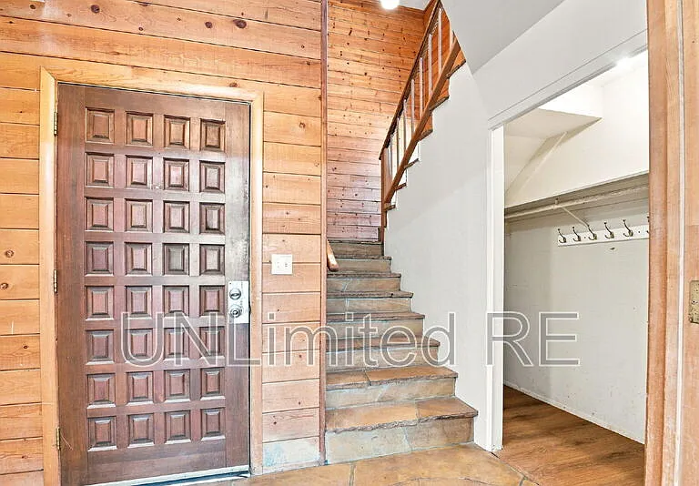 1410 N Inverrary Way — Photo 15