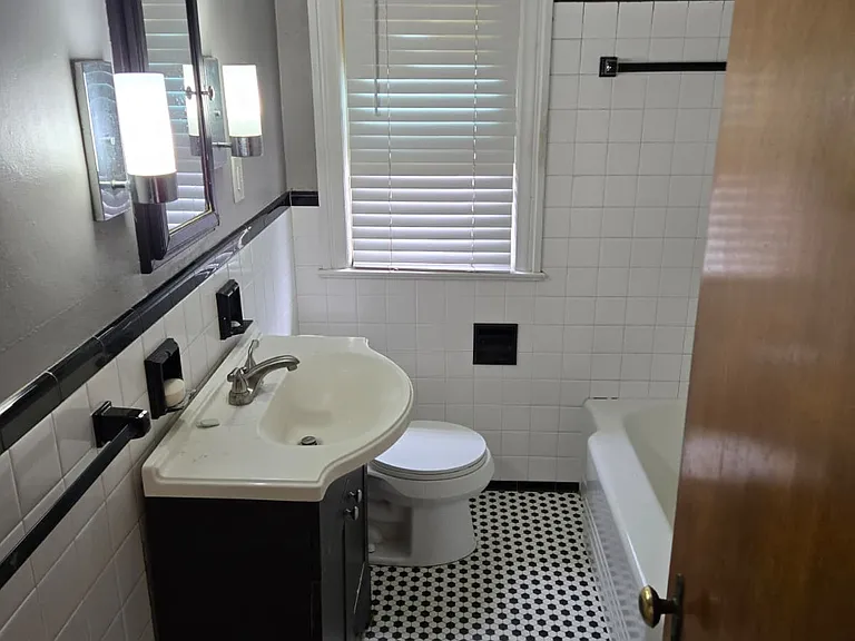 34 Concord Dr #2 — Photo 32