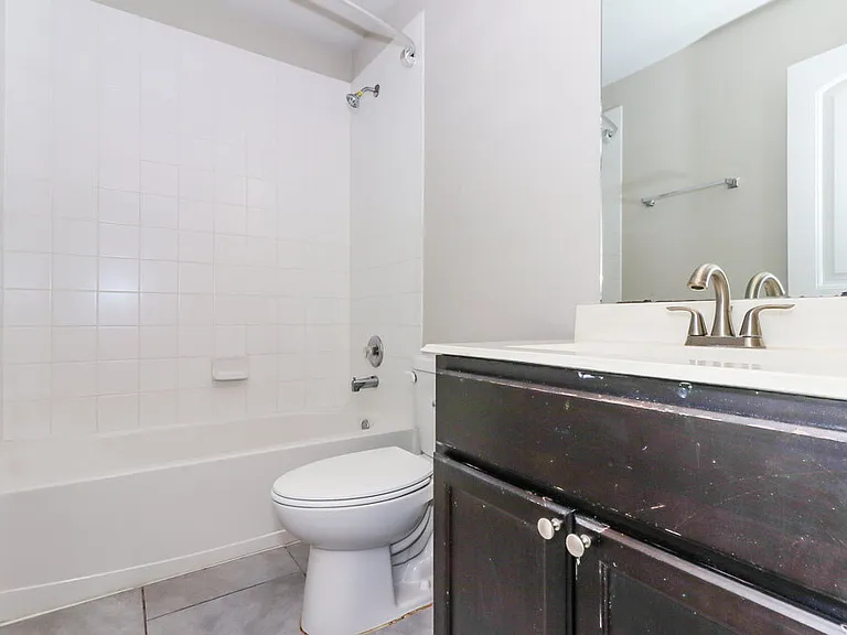 407 Ashley Falls Ln — Photo 14