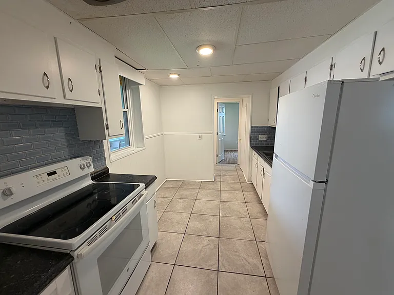 36 Prince St #1 — Photo 16