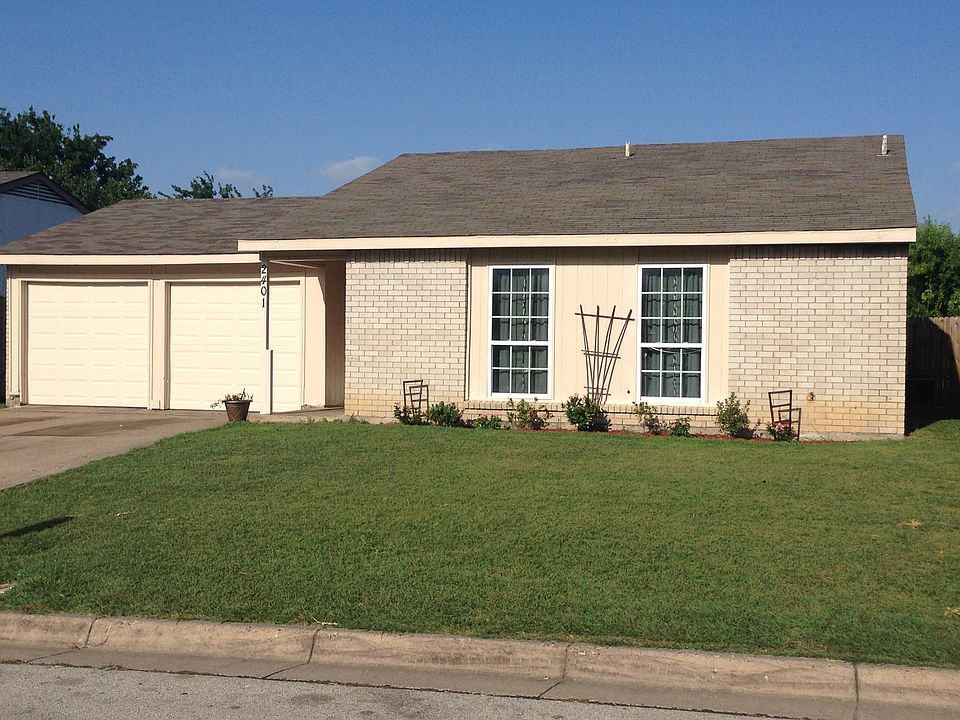 1st image of 2401 Jo Lyn Ln