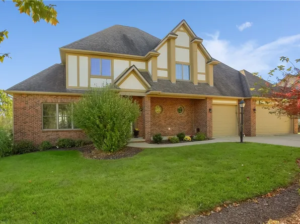 153 Southridge Dr, Cranberry Township, PA 16066