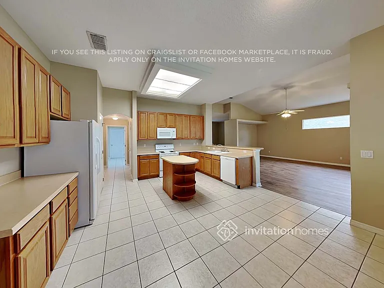 5041 Cape Hatteras Dr — Photo 8