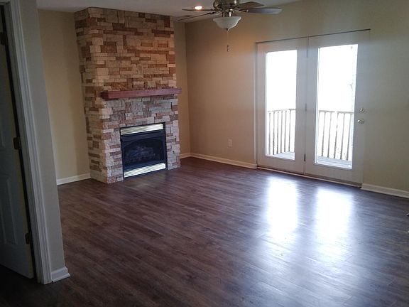 4th image of 1723 Lakeland Cir