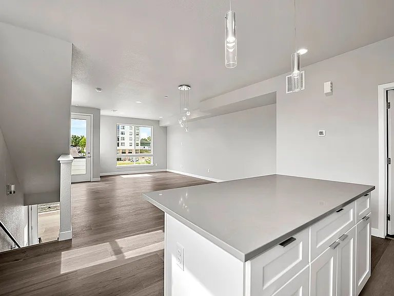 5355 W 12th Ave — Photo 46