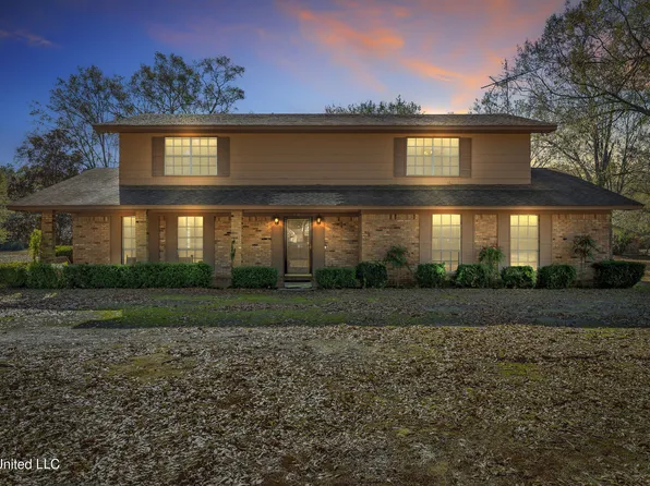 11804 Ormond Rd, Moss Point, MS 39562