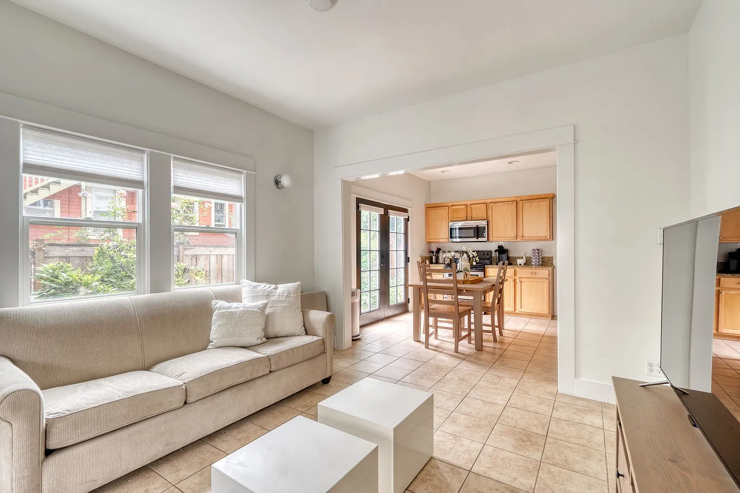 2 bed, 2.0 bath, 742 sqft, $3,867 — Photo 1