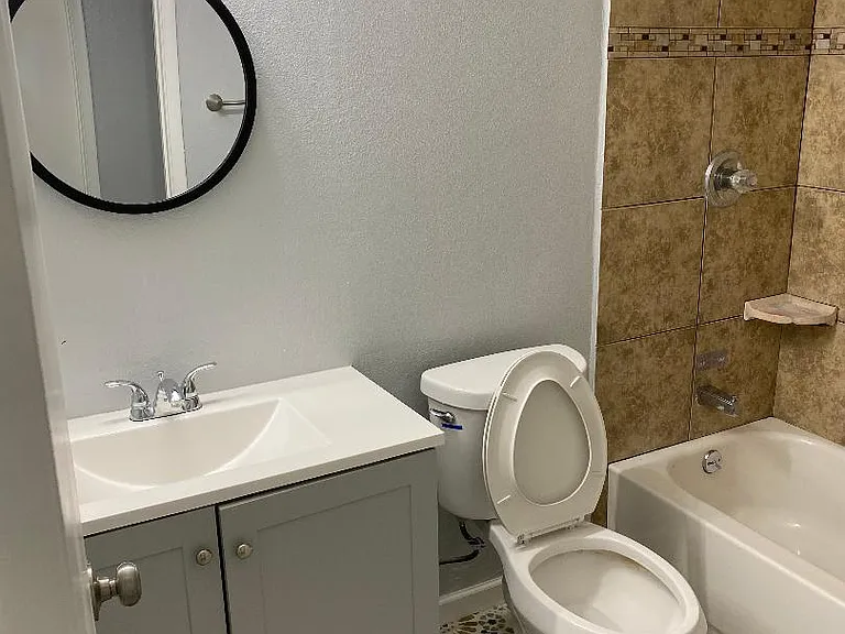 4503 W Onyx Ave — Photo 6