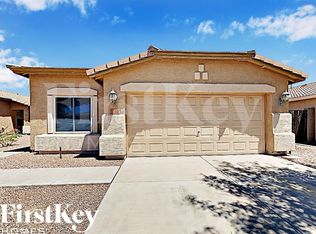 2050 W Hayden Peak Dr, San Tan Valley, AZ 85142